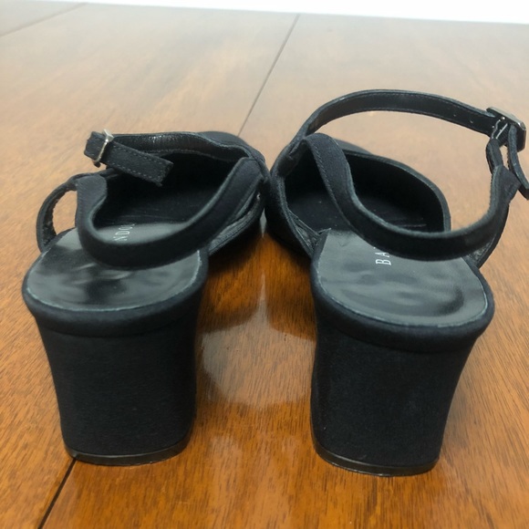 Black Bandolino heels, size 6.5 - Picture 6 of 8